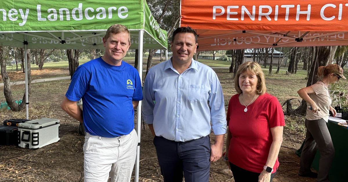 Planting with Penrith City Council